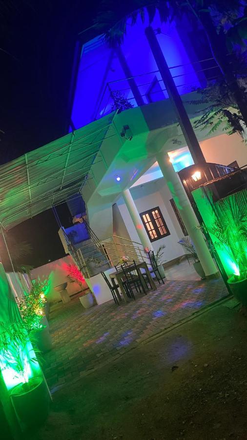 Lali Beach Villa Trincomalee Exterior foto